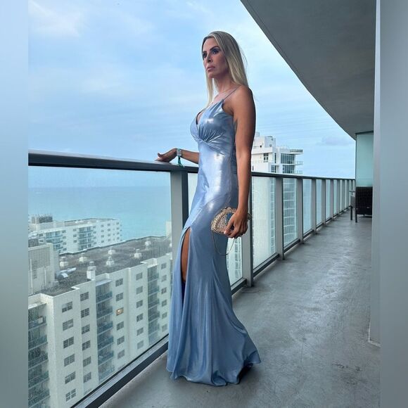 Metallic Foil Gown - Picture 5 of 5